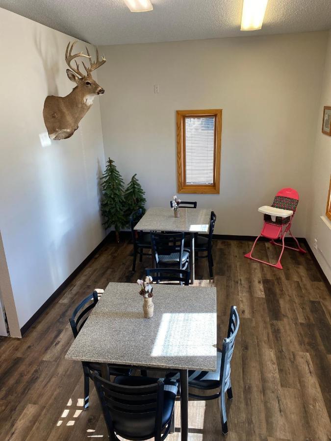 Glendive Lodge Ngoại thất bức ảnh
