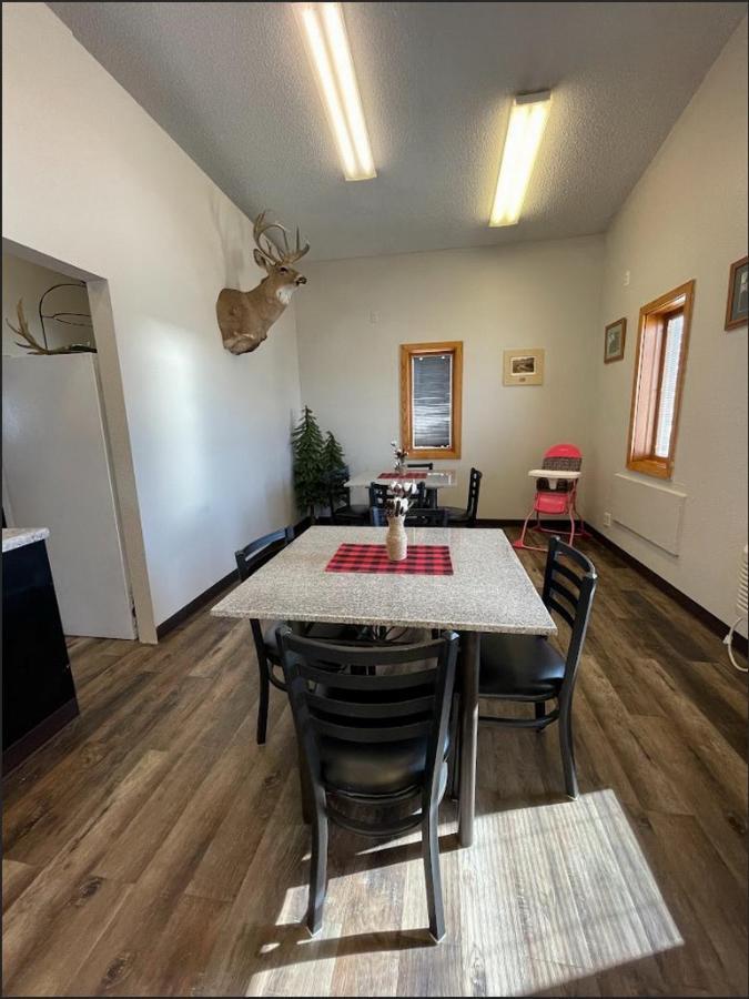 Glendive Lodge Ngoại thất bức ảnh